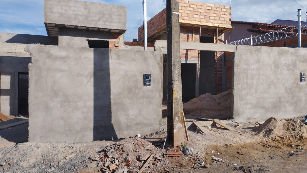 Casa Moderna em Senador Canedo